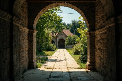 AI-generated travel thumbnail for Boboc