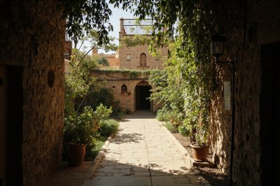 AI-generated travel thumbnail for Boghni