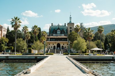 AI-generated travel thumbnail for Bohoyo