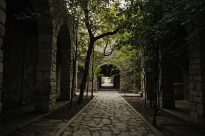 AI-generated travel thumbnail for Bomarzo