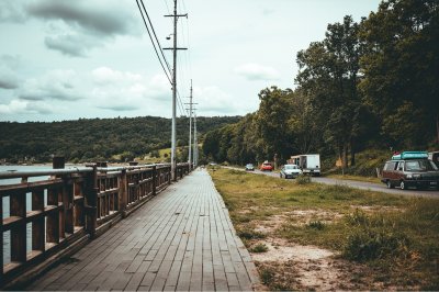 AI-generated travel thumbnail for Borcea