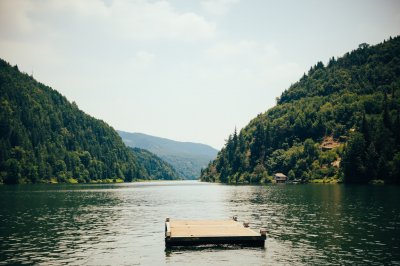 AI-generated travel thumbnail for Borşa