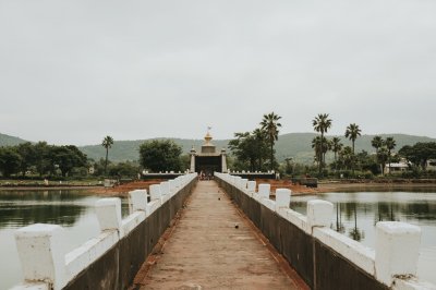 AI-generated travel thumbnail for Bouar