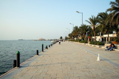 AI-generated travel thumbnail for Bouïra