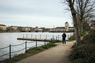 AI-generated travel thumbnail for Brabant-sur-Meuse