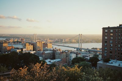 AI-generated travel thumbnail for Bronx