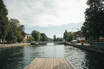 AI-generated travel thumbnail for Bruck am Ziller