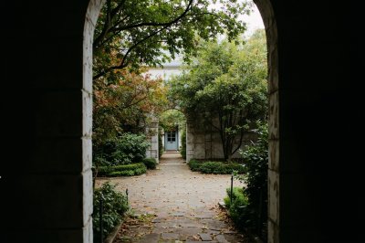 AI-generated travel thumbnail for Buckhall