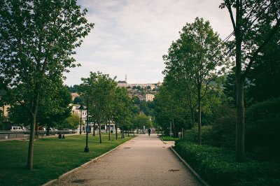 AI-generated travel thumbnail for Budapest XIII. kerület
