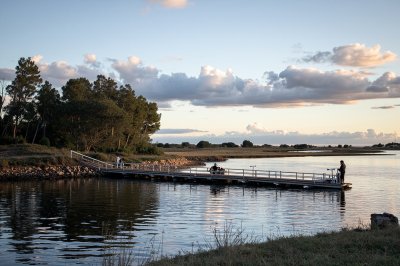 AI-generated travel thumbnail for Buena Esperanza
