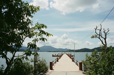 AI-generated travel thumbnail for Buluang