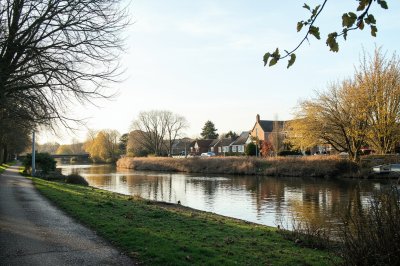 AI-generated travel thumbnail for Burton Pidsea