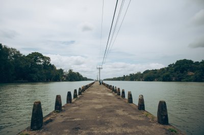 AI-generated travel thumbnail for Cabaritan East
