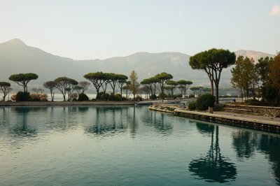 AI-generated travel thumbnail for Calcinate