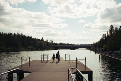 AI-generated travel thumbnail for Calgary