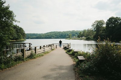 AI-generated travel thumbnail for Califon