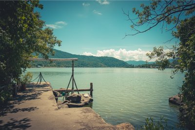 AI-generated travel thumbnail for Calizo