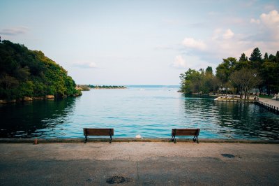 AI-generated travel thumbnail for Calvanico