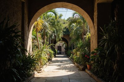 AI-generated travel thumbnail for Camajapita
