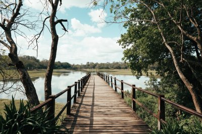 AI-generated travel thumbnail for Camalotita