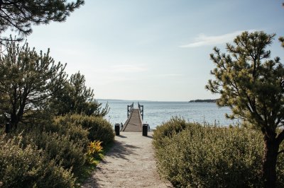 AI-generated travel thumbnail for Campana