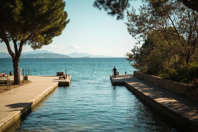 AI-generated travel thumbnail for Canale-di-Verde