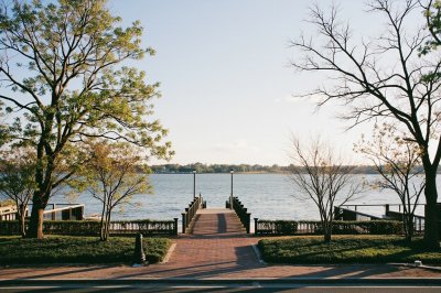 AI-generated travel thumbnail for Cape May Court House