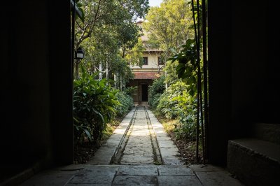 AI-generated travel thumbnail for Carlos Tejedor