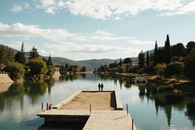AI-generated travel thumbnail for Casalarreina