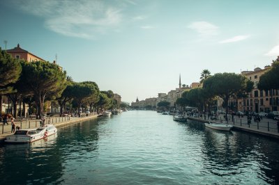 AI-generated travel thumbnail for Casanova