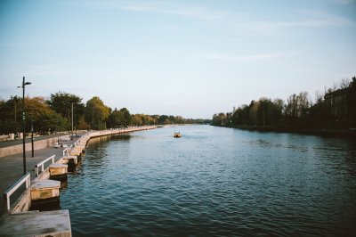 AI-generated travel thumbnail for Casimcea