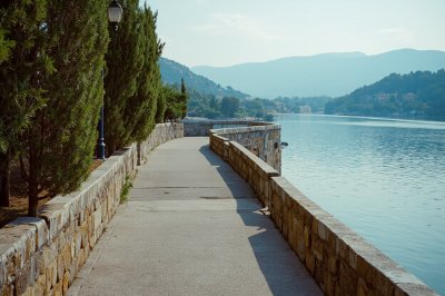AI-generated travel thumbnail for Castel Vittorio