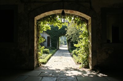 AI-generated travel thumbnail for Castelletto d'Erro