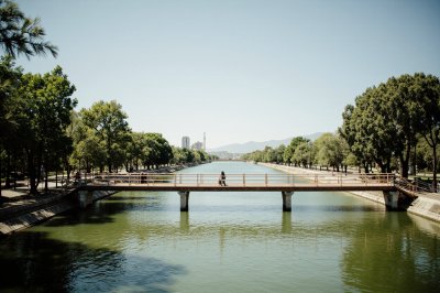 AI-generated travel thumbnail for Castelli