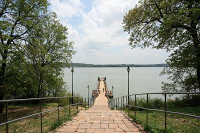 AI-generated travel thumbnail for Castelnuovo Bocca d'Adda
