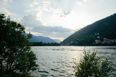AI-generated travel thumbnail for Castelnuovo