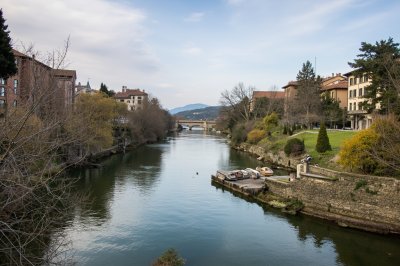 AI-generated travel thumbnail for Castelvisconti