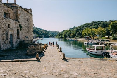 AI-generated travel thumbnail for Castiglione