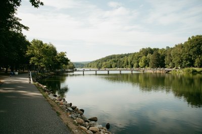 AI-generated travel thumbnail for Cave Spring