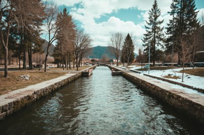 AI-generated travel thumbnail for Cella