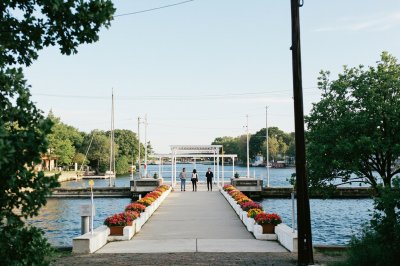 AI-generated travel thumbnail for Center Moriches