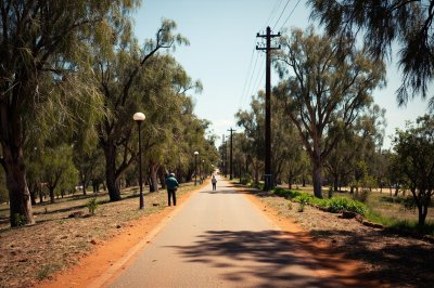 AI-generated travel thumbnail for Central Desert