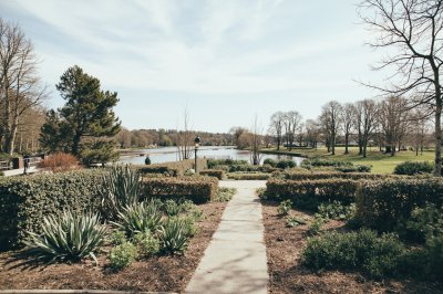 AI-generated travel thumbnail for Champigné