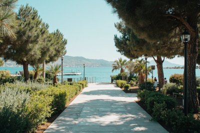 AI-generated travel thumbnail for Chaniá