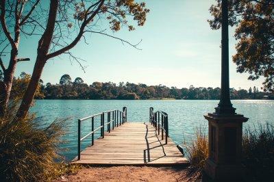 AI-generated travel thumbnail for Charlton