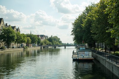 AI-generated travel thumbnail for Châtellerault