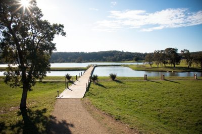 AI-generated travel thumbnail for Chatsworth