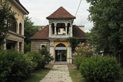 AI-generated travel thumbnail for Chernivtsi
