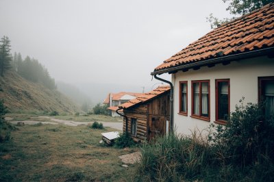 AI-generated travel thumbnail for Chiat’ura