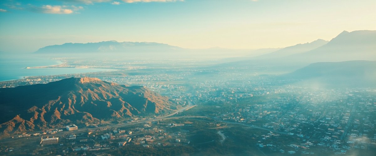 Painterly banner illustration of Chillán